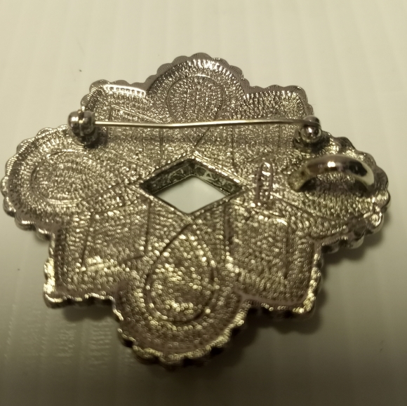 Vintage Avon Necklace Enhancer & Pin - Picture 3 of 8